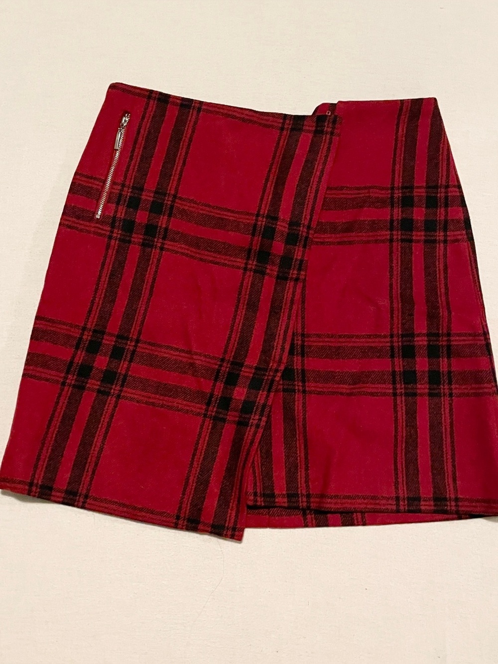 Dalia Collection Red Plaid Faux Wrap Mini Skirt Modern Fit Size 4